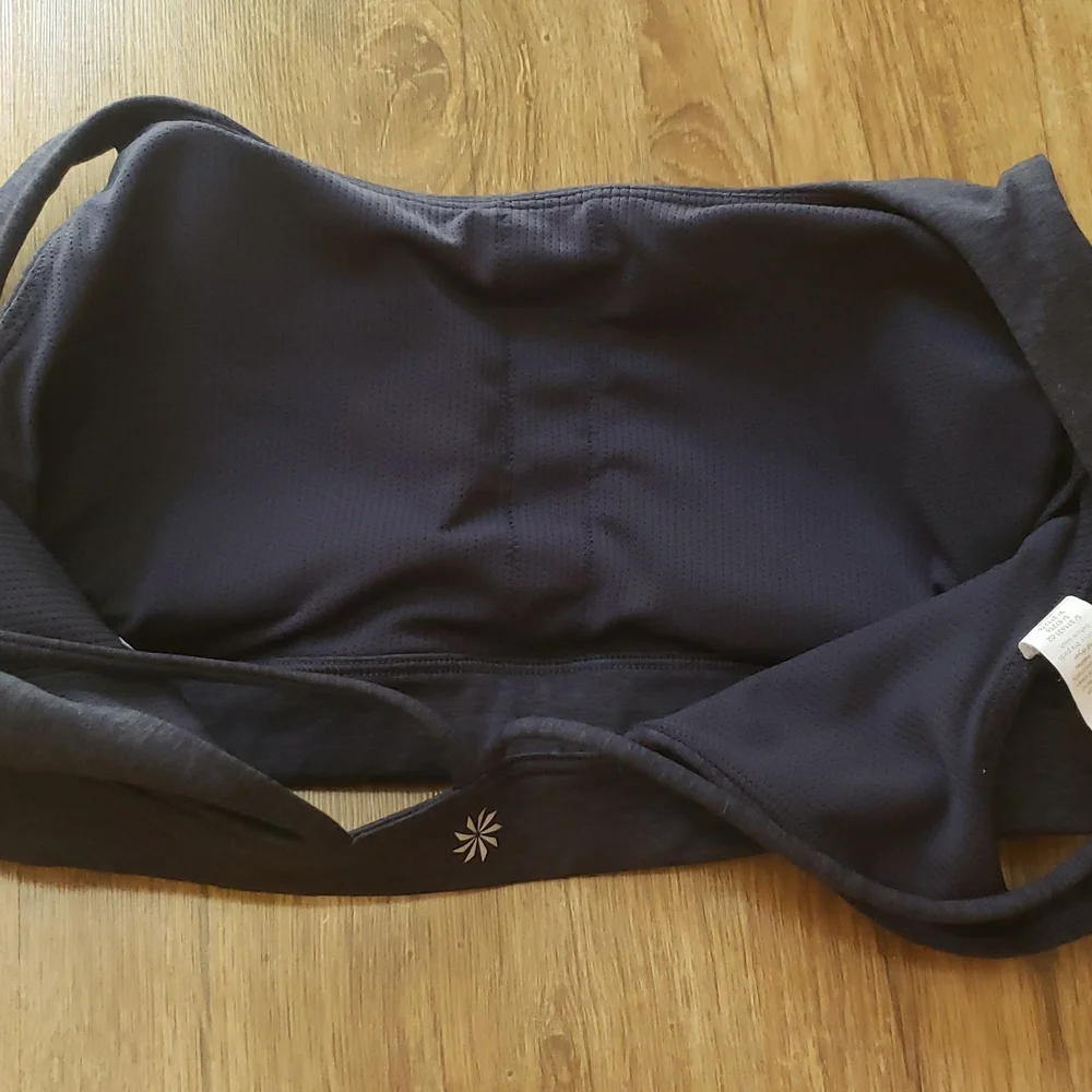 Athleta sport's bra size S - Picture 7 of 8